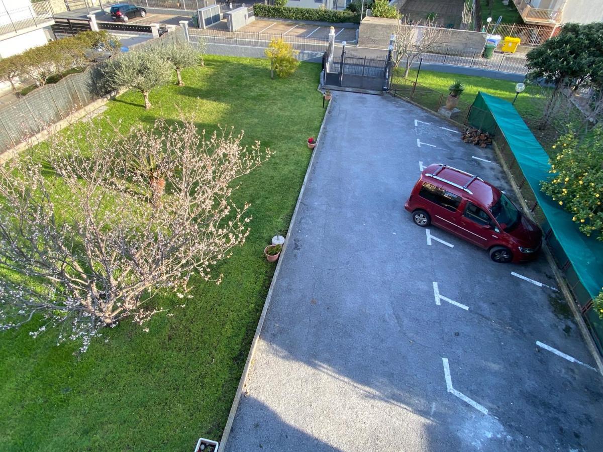 皮特拉利古I Fiori Di Pietra公寓式酒店 外观 照片